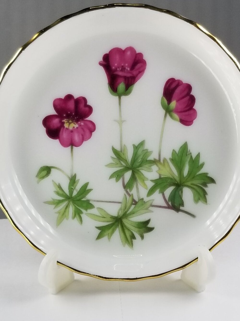 Minton Meadow Bone China Coaster Gold-Trimmed Red Floral Miniature Dish England